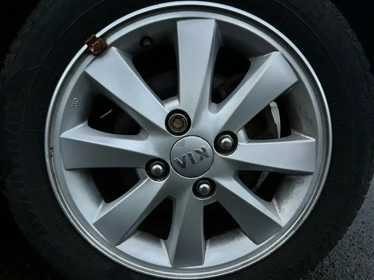 2013-kia-picanto-125-picanto-2-auto-big-15