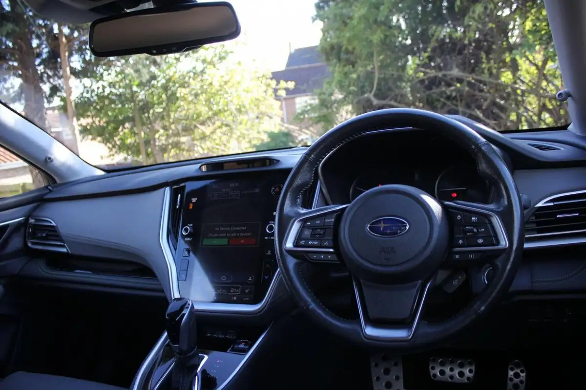 2023-subaru-outback-25i-field-big-20