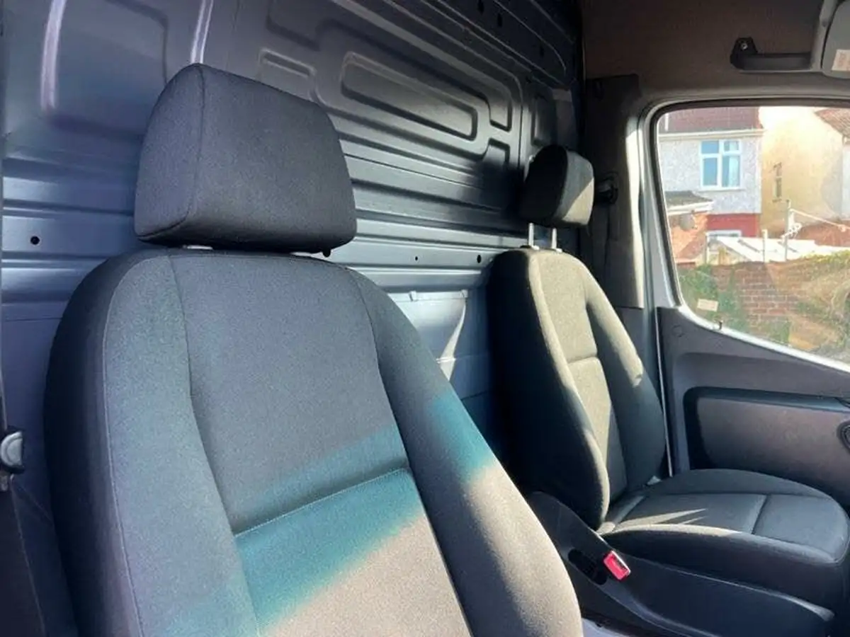 2018-mercedes-benz-sprinter-21cdi-311-l2h1-panel-van-rwd-eco-gear-360-big-13