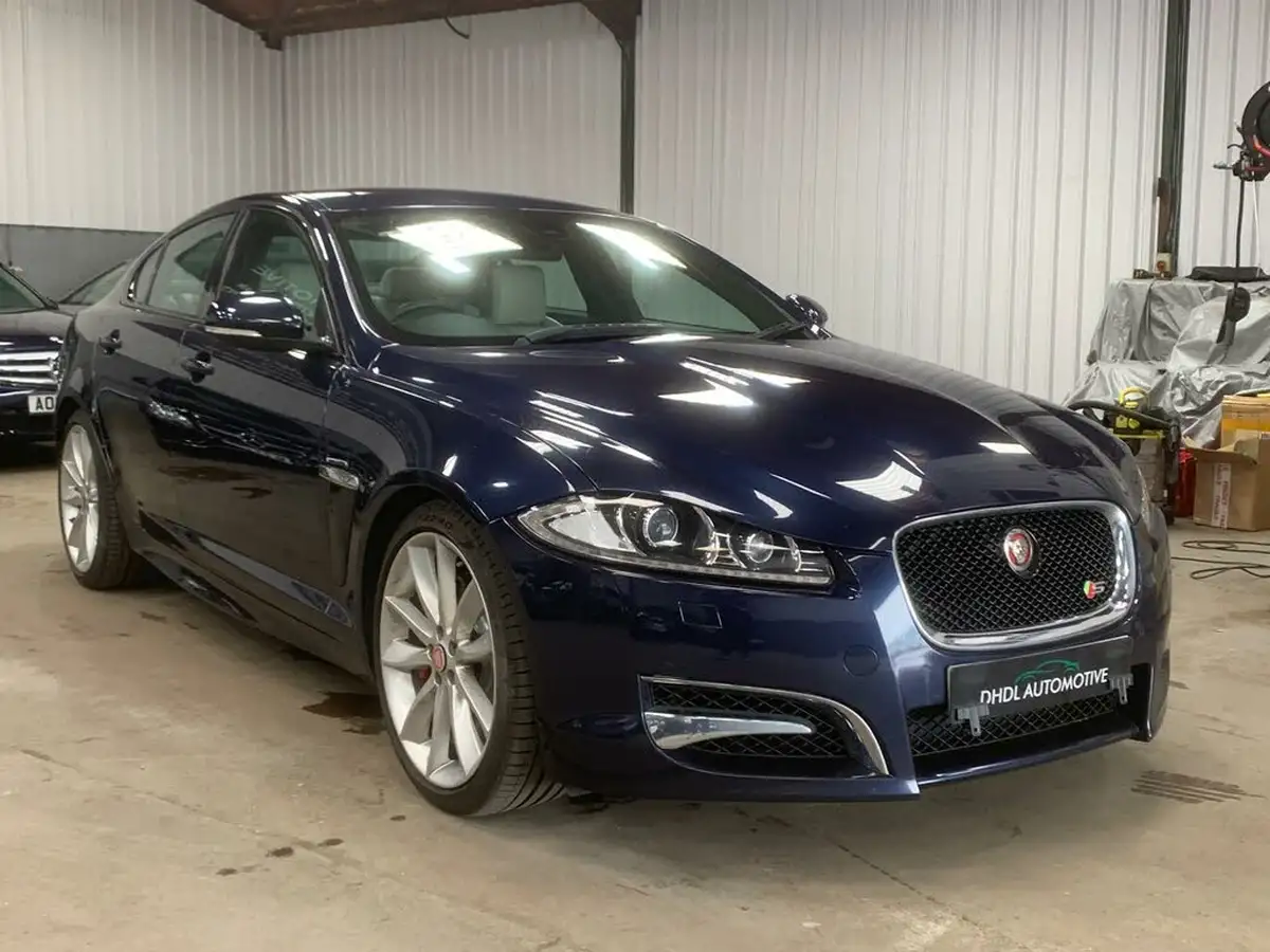 2015-jaguar-xf-30td-s-portfolio-saloon-4d-big-0