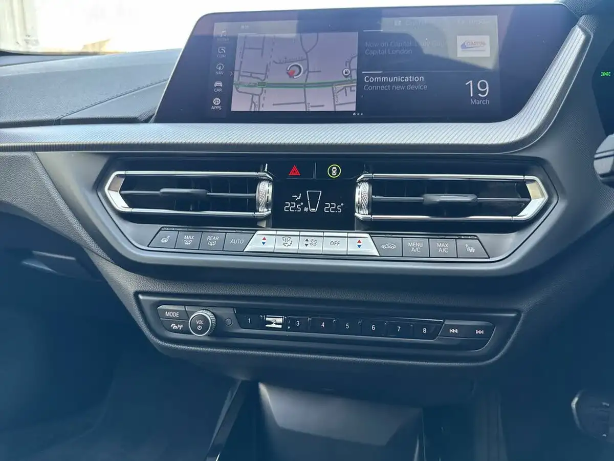 2023-bmw-1-series-15-118i-m-sport-lcp-dct-big-21