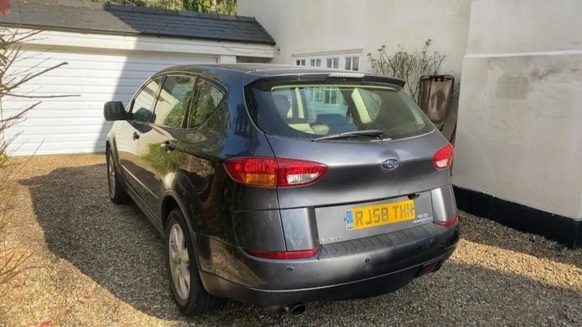 2008-subaru-tribeca-30-se5-grey-lth-big-2
