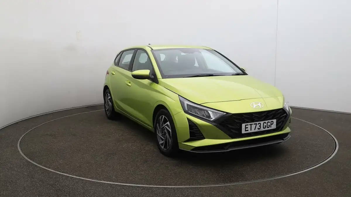 2024-hyundai-i20-10-t-gdi-advance-big-40