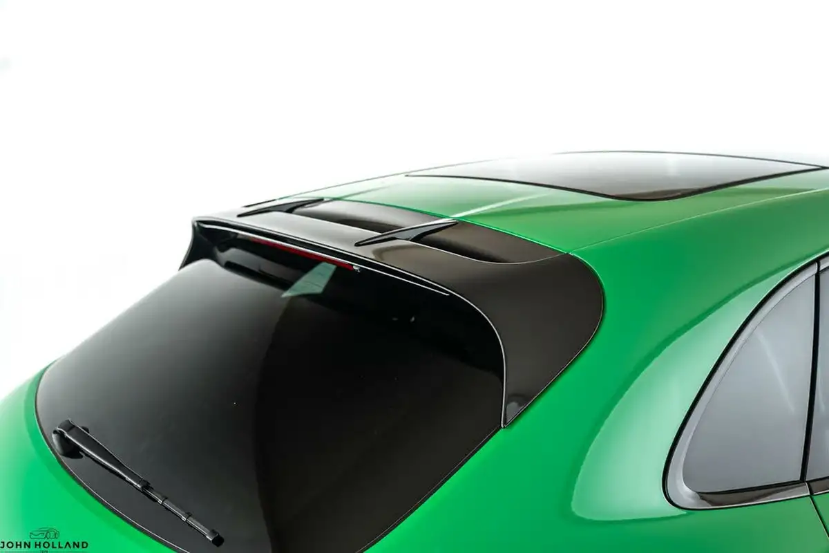 2023-porsche-macan-29-v6-gts-big-17