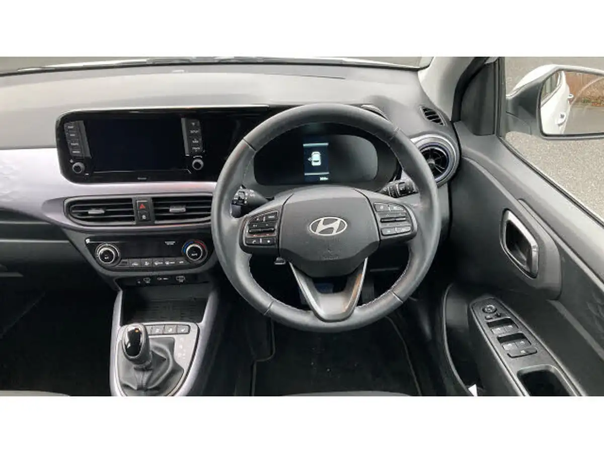 2024-hyundai-i10-12-premium-79ps-auto-big-25