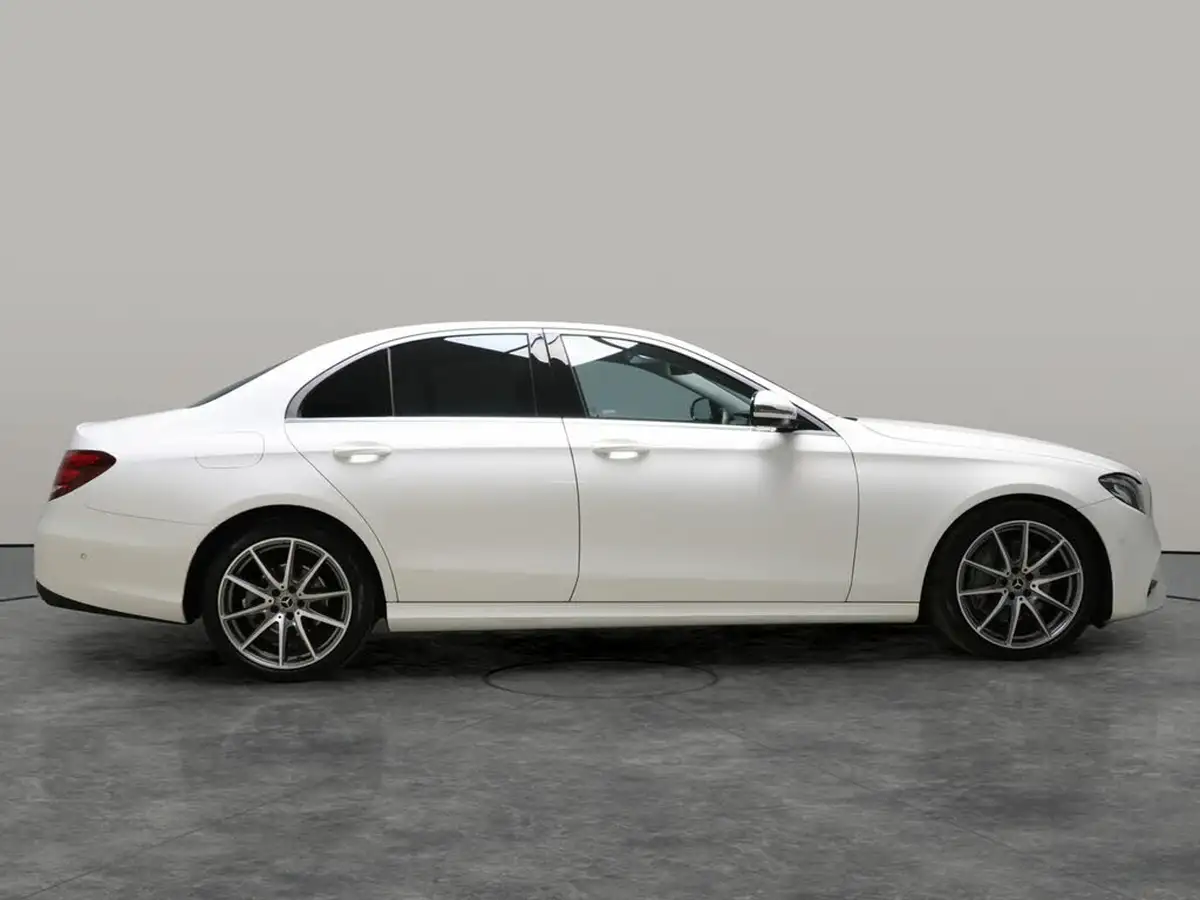 2019-mercedes-benz-e-class-20d-e220d-amg-line-edition-saloon-4d-big-10