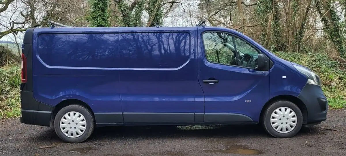 2017-vauxhall-vivaro-16cdti-2900-l2h1-125pseu6-biturbo-ss-panel-van-big-7