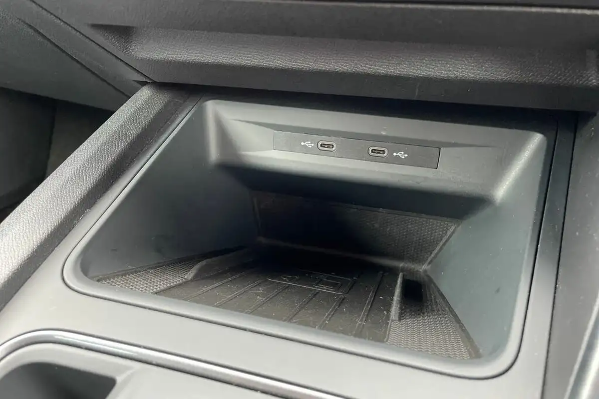 2023-cupra-formentor-15-tsi-v2-dsg-big-39
