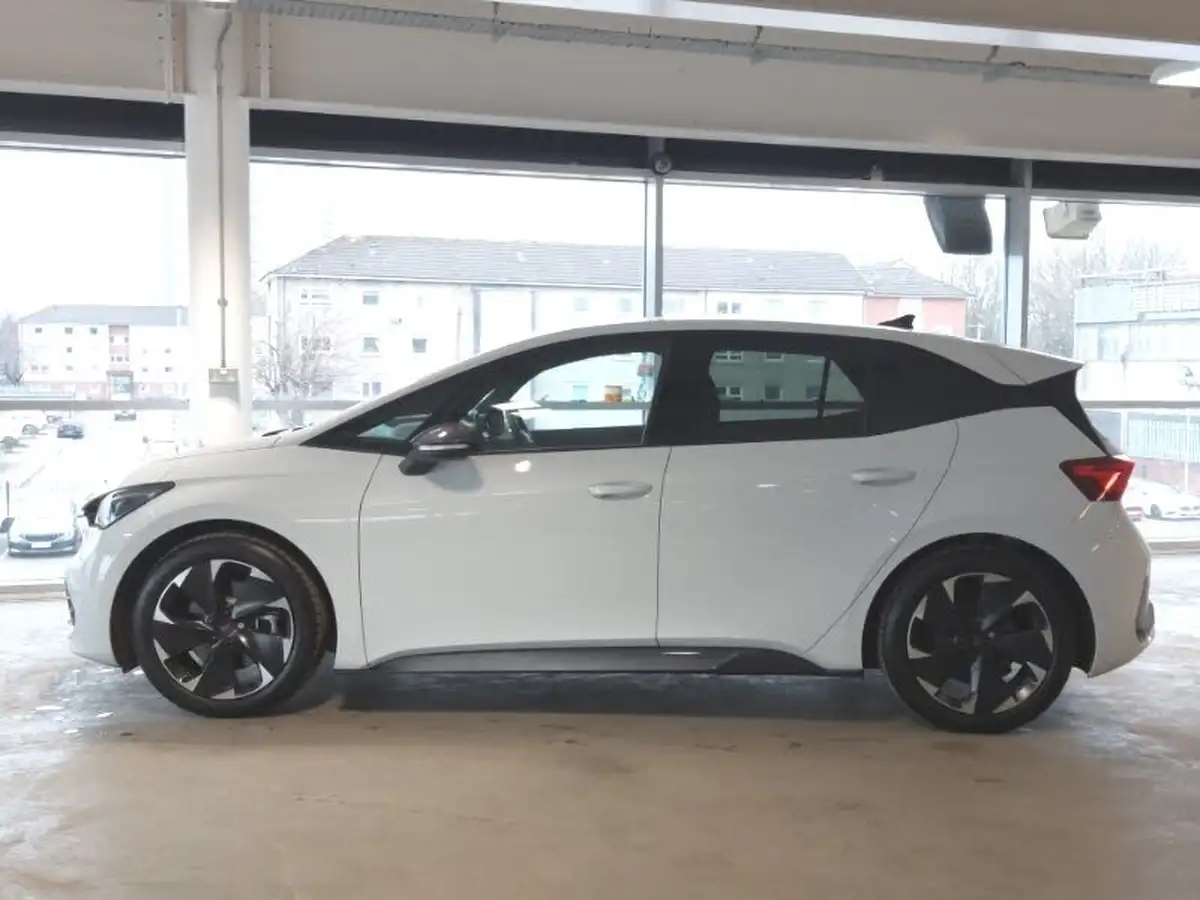2024-cupra-born-e-v2-230ps-58kwh-e-boost-big-3