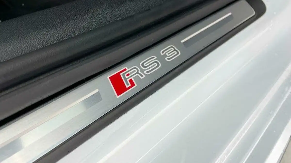 2023-audi-rs3-25-tfsi-vorsprung-sportback-5d-big-31