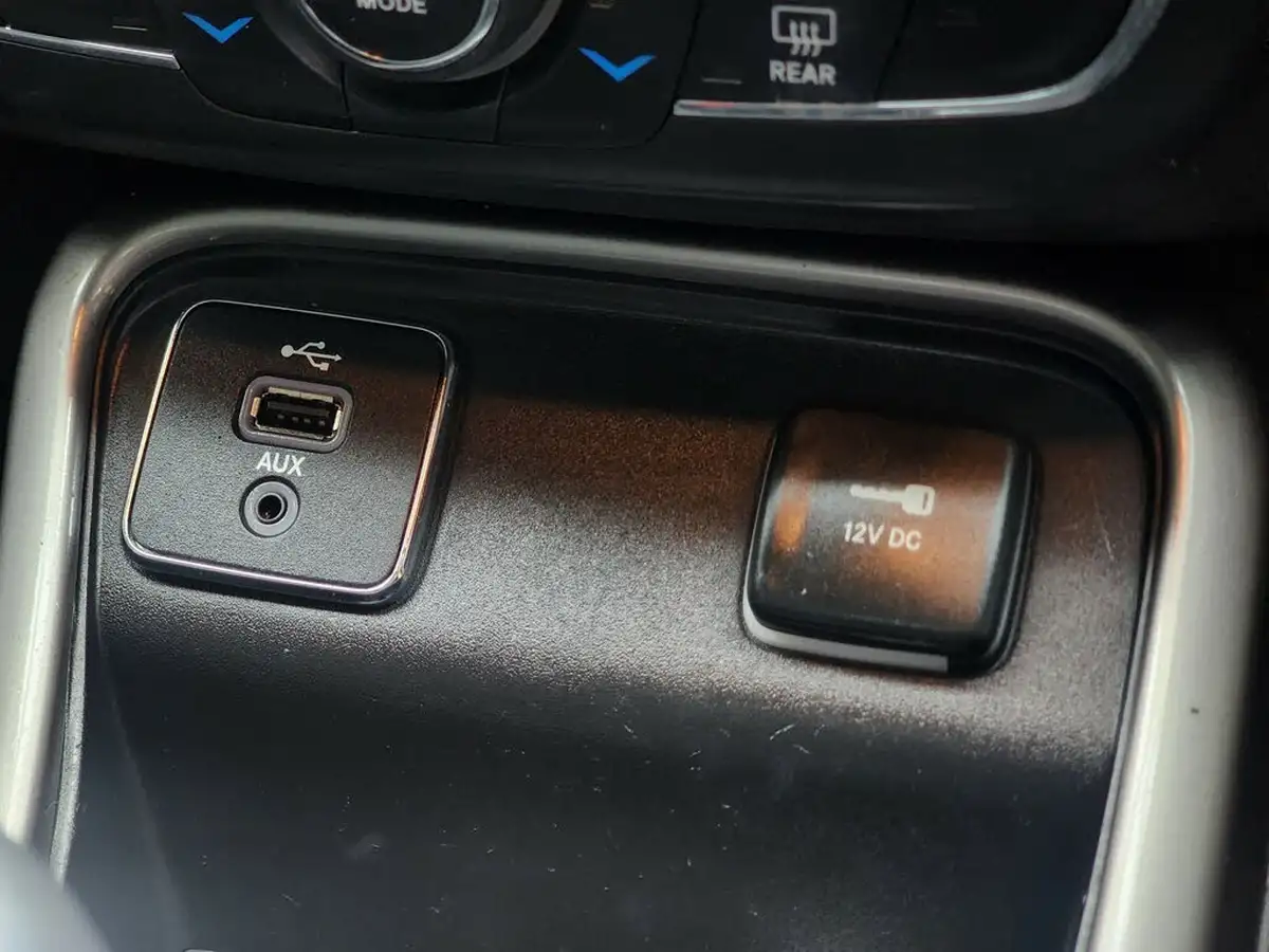 2019-jeep-compass-14-multiair-ii-longitude-big-26