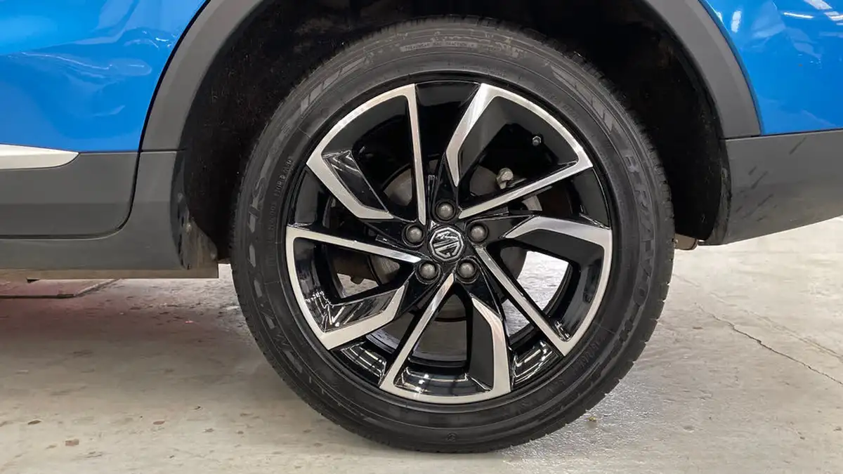 2024-mg-zs-suv-15-vti-tech-exclusive-big-17