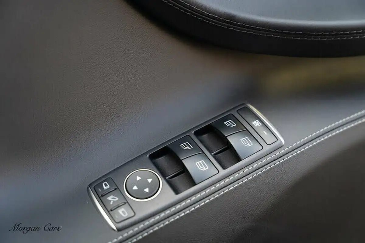 2019-tesla-model-s-e-100d-big-27
