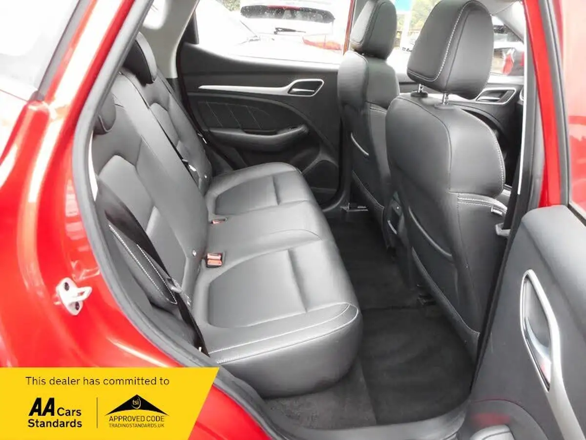 2021-mg-zs-suv-e-exclusive-ev-big-18