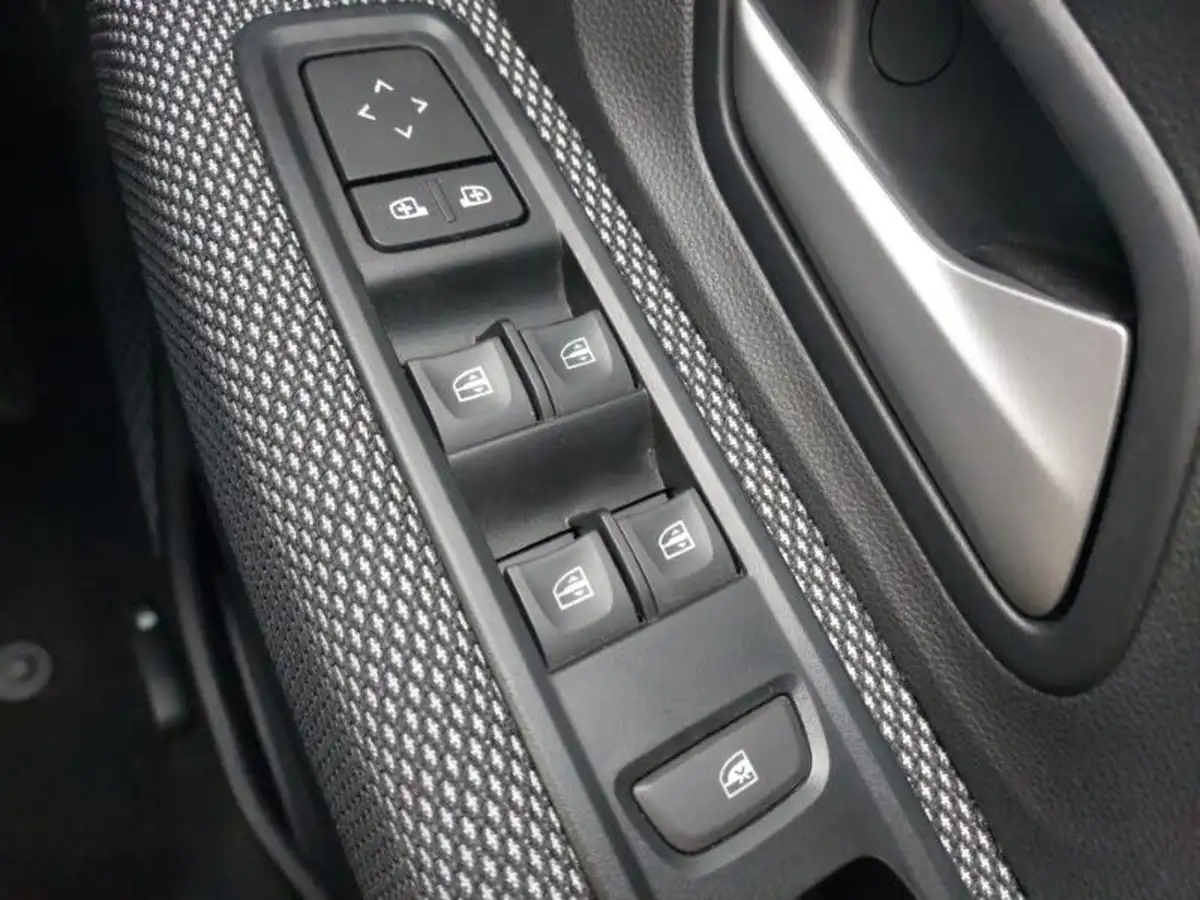 2023-dacia-sandero-stepway-10-tce-expression-90bhp-big-14