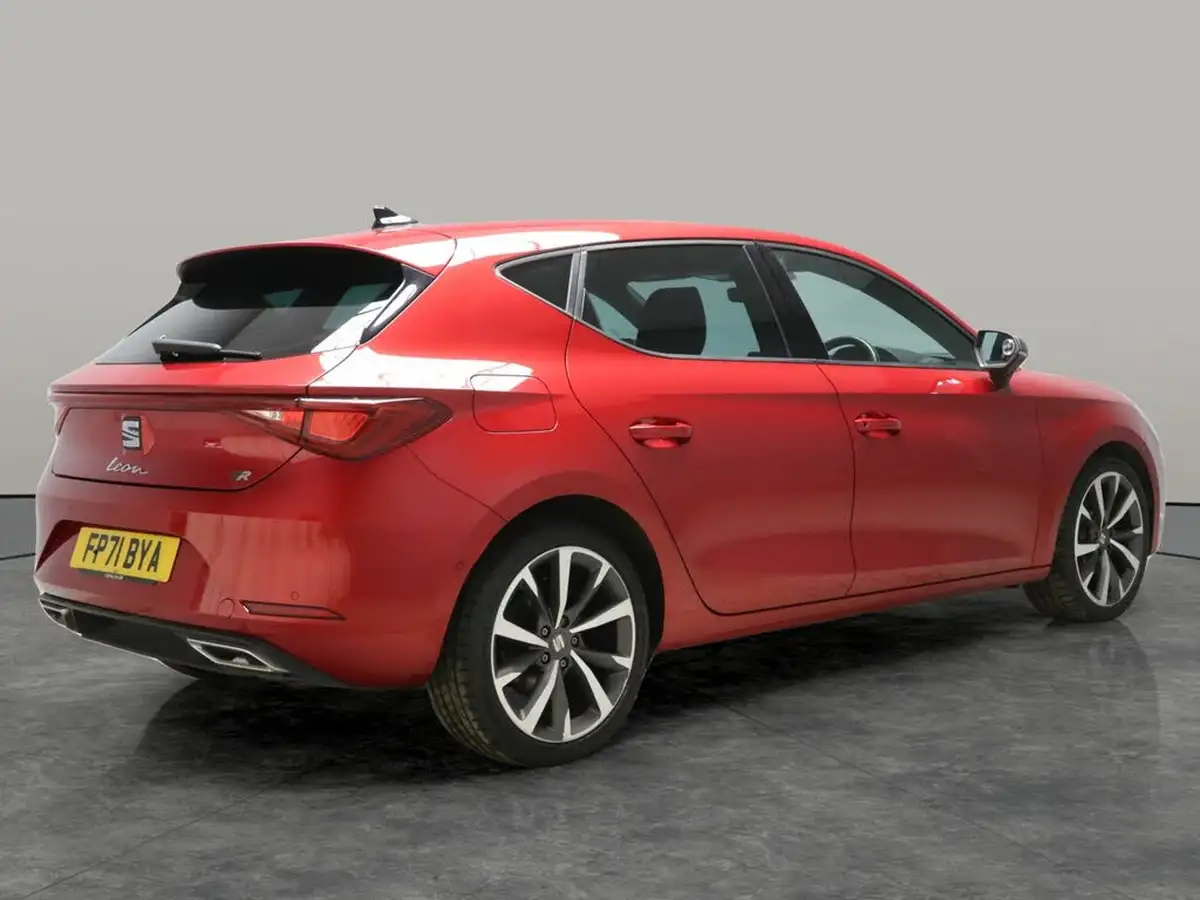 2022-seat-leon-15-tsi-evo-fr-sport-150ps-hatchback-big-7