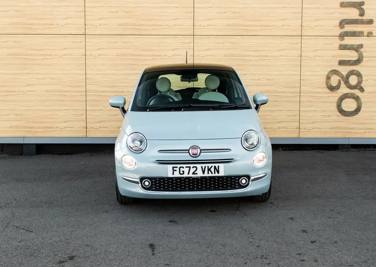 2022-fiat-500-10-dolcevita-big-5