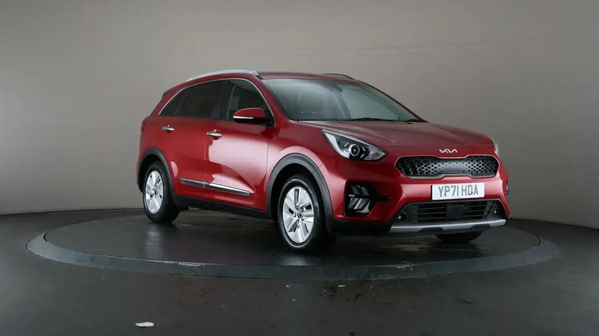 2021-kia-niro-16-gdi-phev-3-42in-cluster-big-53