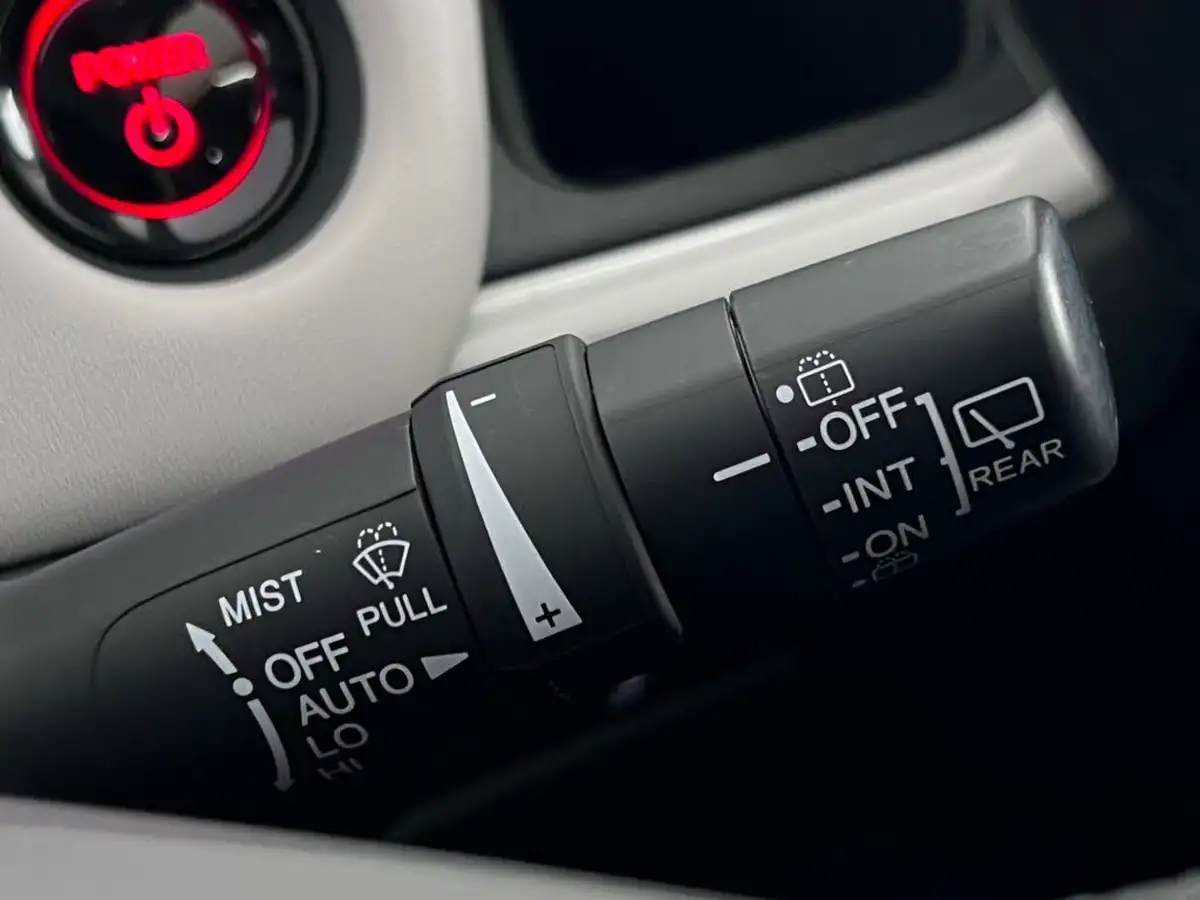 2022-honda-jazz-15-i-mmd-ex-107ps-big-20