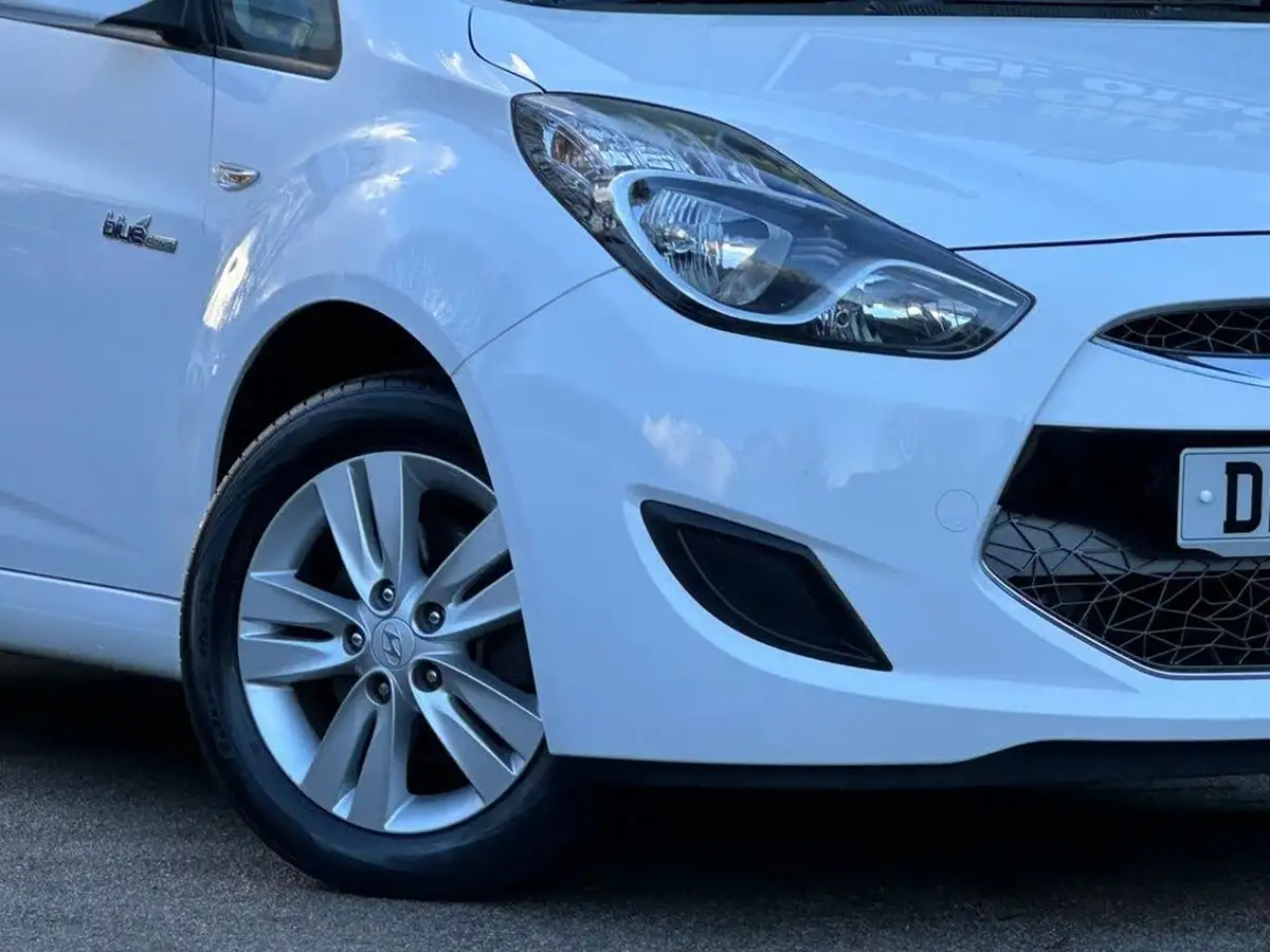 2012-hyundai-ix20-14-active-big-18