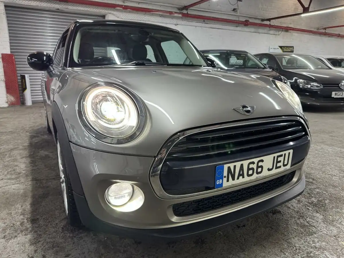 2016-mini-cooper-15td-cooper-d-ss-hatchback-5d-big-52