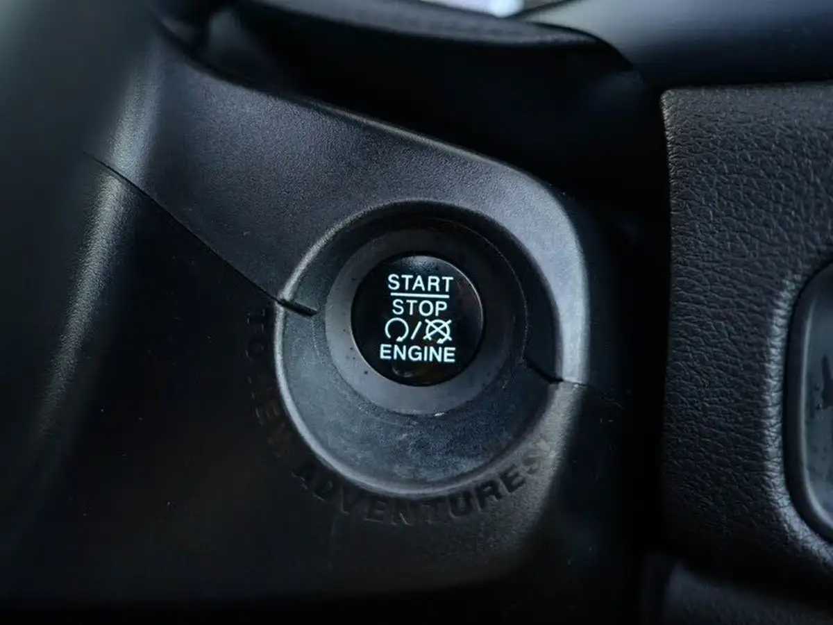 2016-jeep-renegade-20multijet-ii-trailhawk-big-30