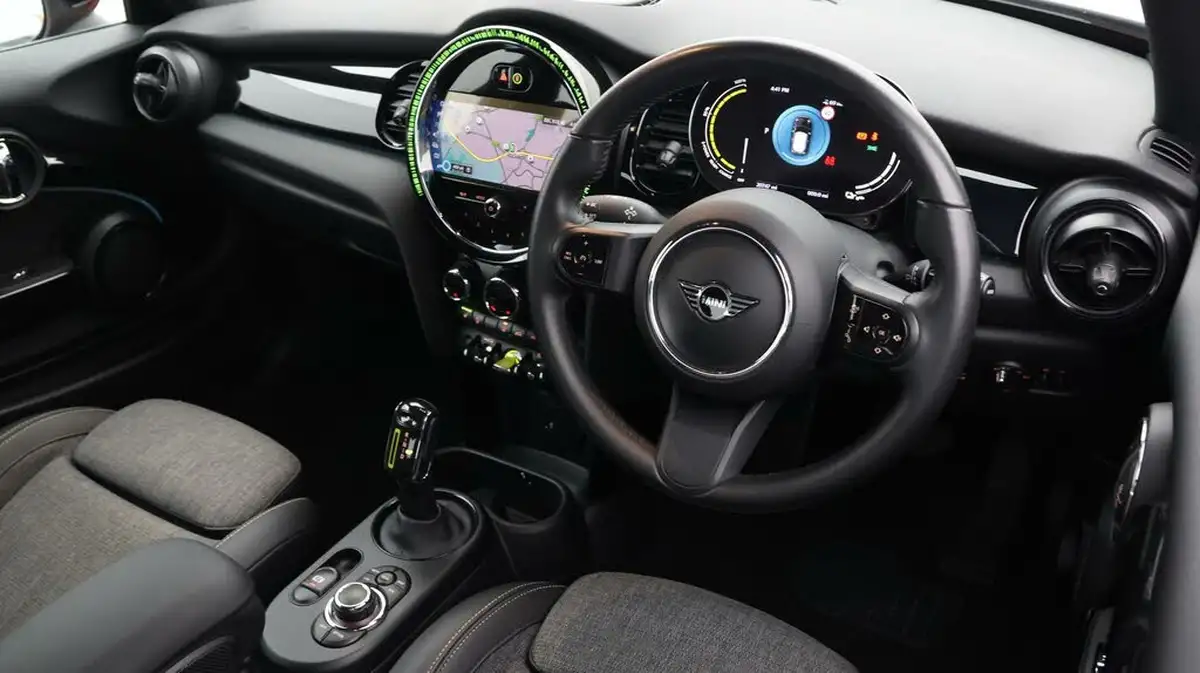 2021-mini-cooper-e-cooper-s-2-big-8