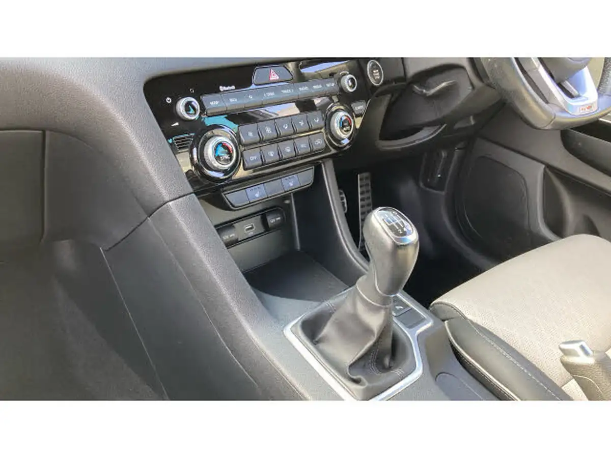 2021-kia-sportage-16crdi-gt-line-134bhp-48v-big-12