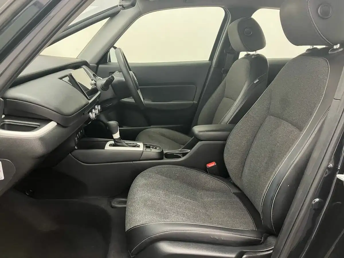 2021-honda-jazz-15-i-mmd-sr-109ps-big-24