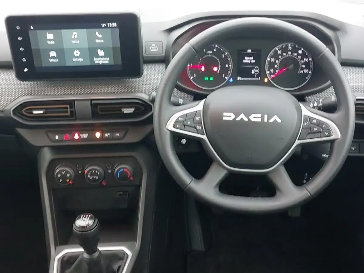 2023-dacia-sandero-stepway-10-tce-expression-90bhp-big-9