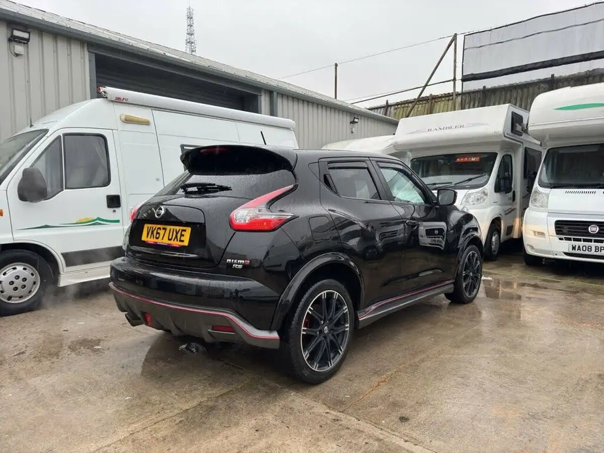 2017-nissan-juke-16-nismo-rs-218ps-big-22
