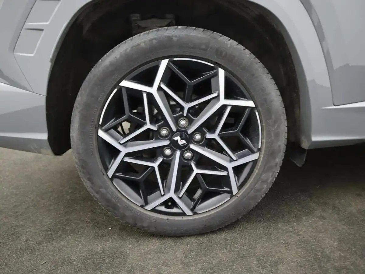 2022-hyundai-tucson-16-t-gdi-n-line-150ps-48-volt-mhev-dct-big-6