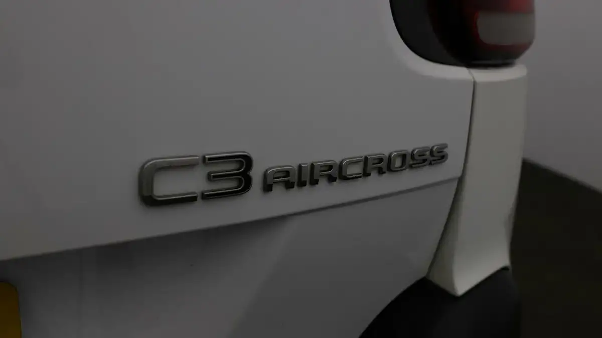 2023-citroen-c3-aircross-15-bluehdi-shine-plus-big-19