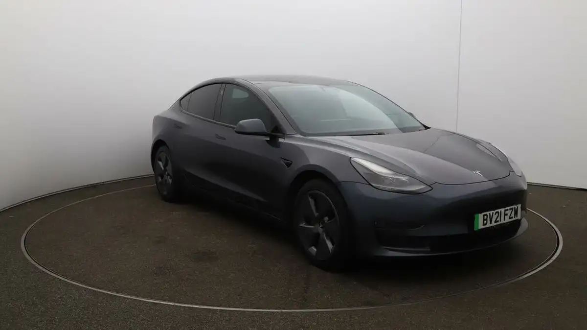 2021-tesla-model-3-e-long-range-4x4-big-35