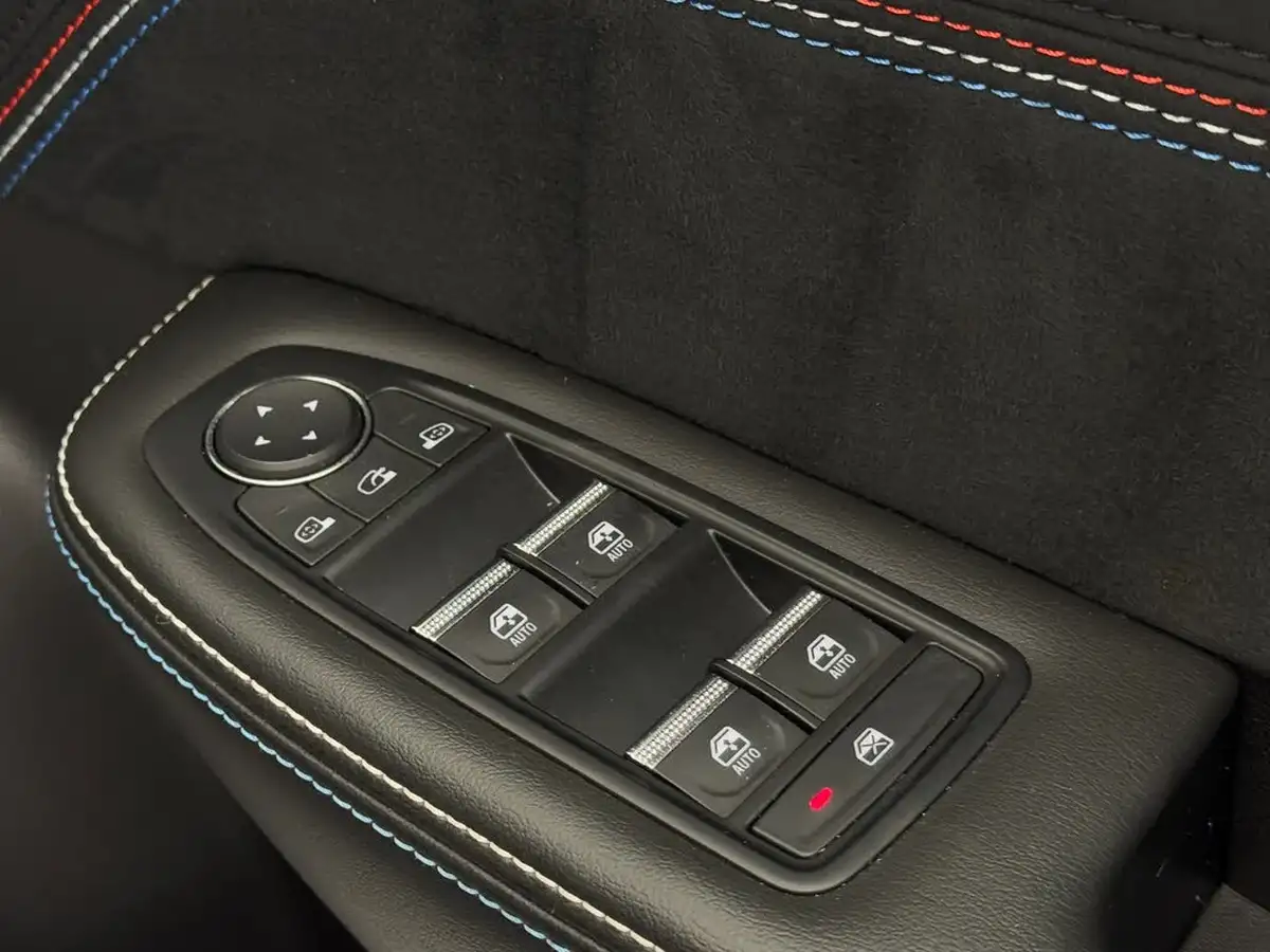 2024-renault-arkana-16-esprit-alpine-big-17
