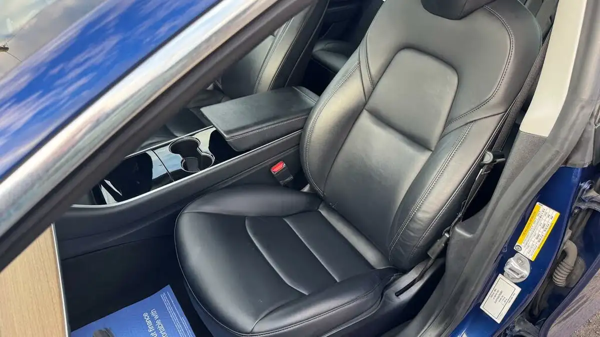 2020-tesla-model-3-e-standard-plus-big-17
