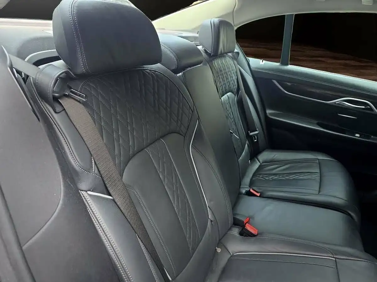 2018-bmw-7-series-30td-730d-exclusive-big-12