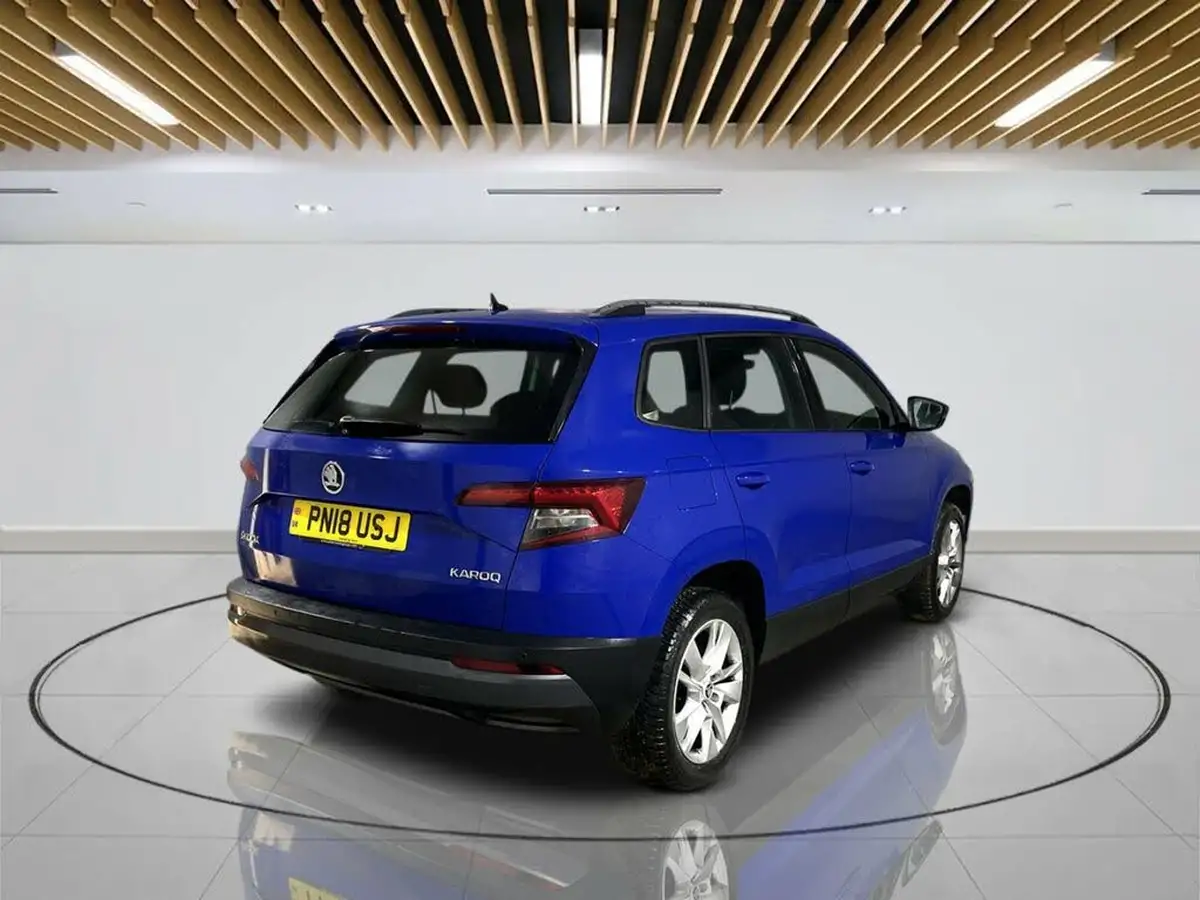 2018-skoda-karoq-10-tsi-se-technology-ss-dsg-big-7