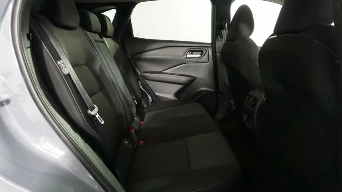 2022-nissan-qashqai-13-dig-t-n-connecta-140ps-big-19
