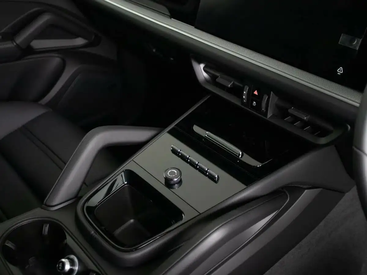 2024-porsche-cayenne-30-v6-e-hybrid-470ps-coupe-big-47