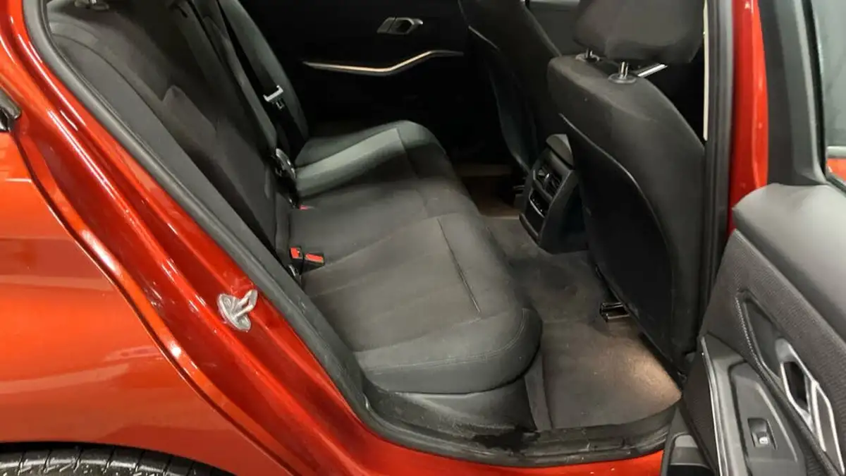 2021-bmw-3-series-20-330e-se-pro-saloon-4d-big-7