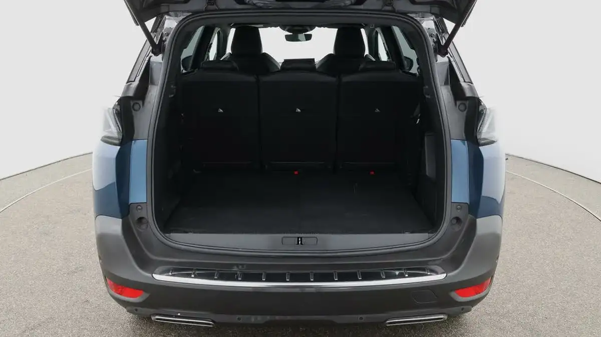 2021-peugeot-5008-suv-15-bluehdi-gt-big-17