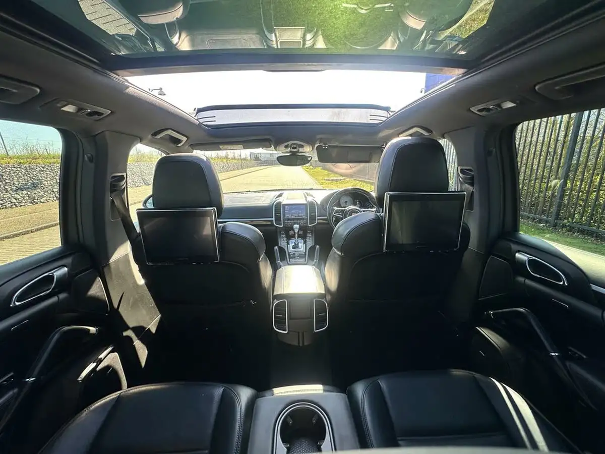 2016-porsche-cayenne-42td-s-big-58