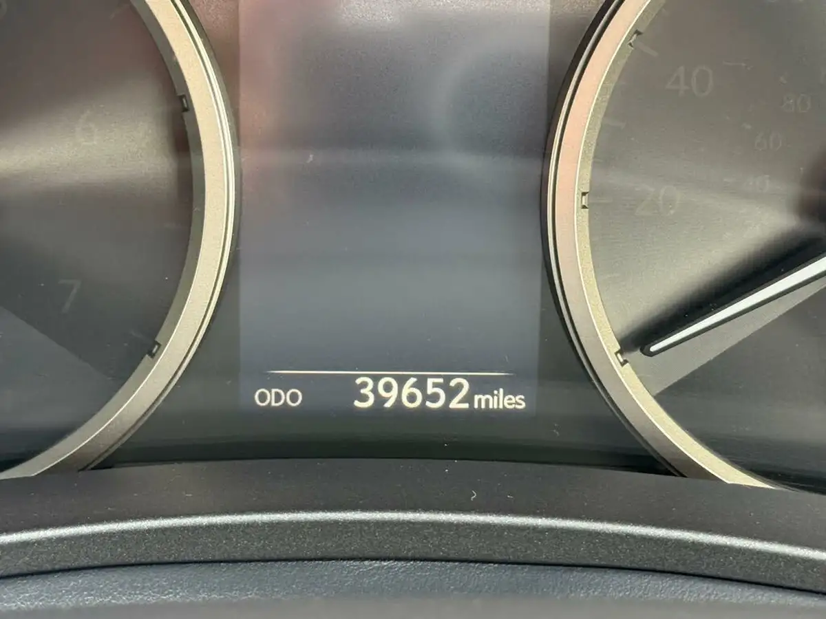2017-lexus-nx-300h-25-sport-big-37