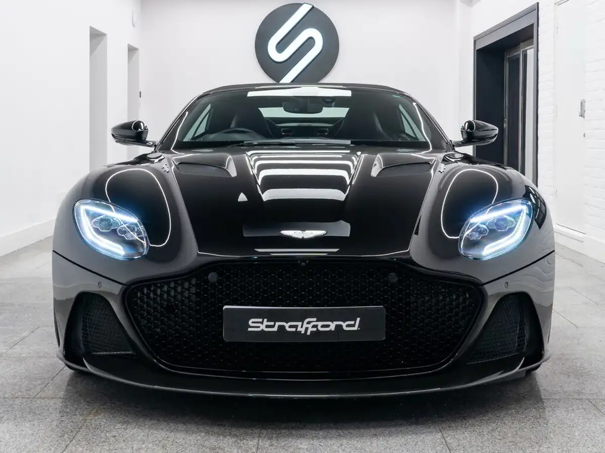 2019-aston-martin-dbs-52-v12-superleggera-volante-big-8