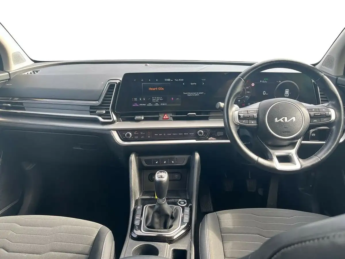 2022-kia-sportage-16-t-gdi-launch-edition-big-11