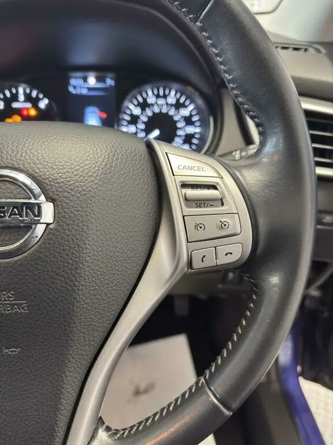 2015-nissan-qashqai-16dci-tekna-xtronic-cvt-big-20