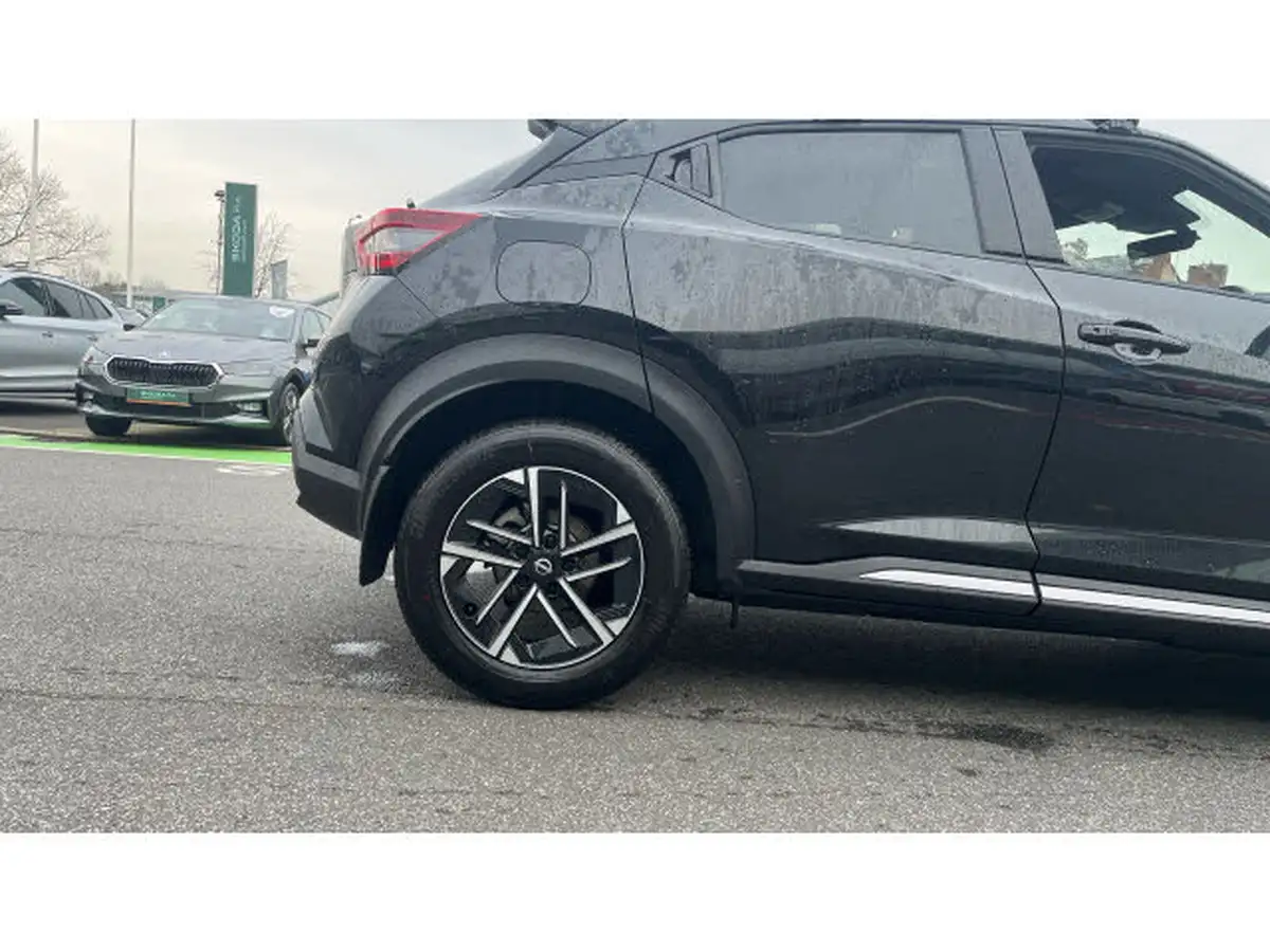 2024-nissan-juke-10-dig-t-n-connecta-dct-big-6