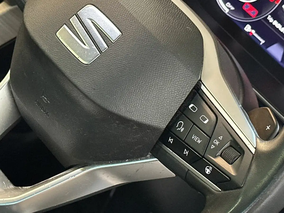 2021-seat-leon-15-etsi-xcellence-lux-estate-big-19