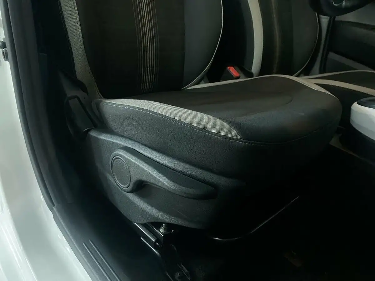 2021-hyundai-i10-12-premium-84ps-1197cc-big-25